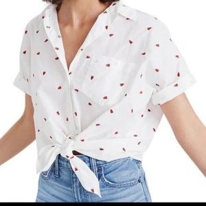 Madewell embroidered strawberries 🍓 top with tie front XS